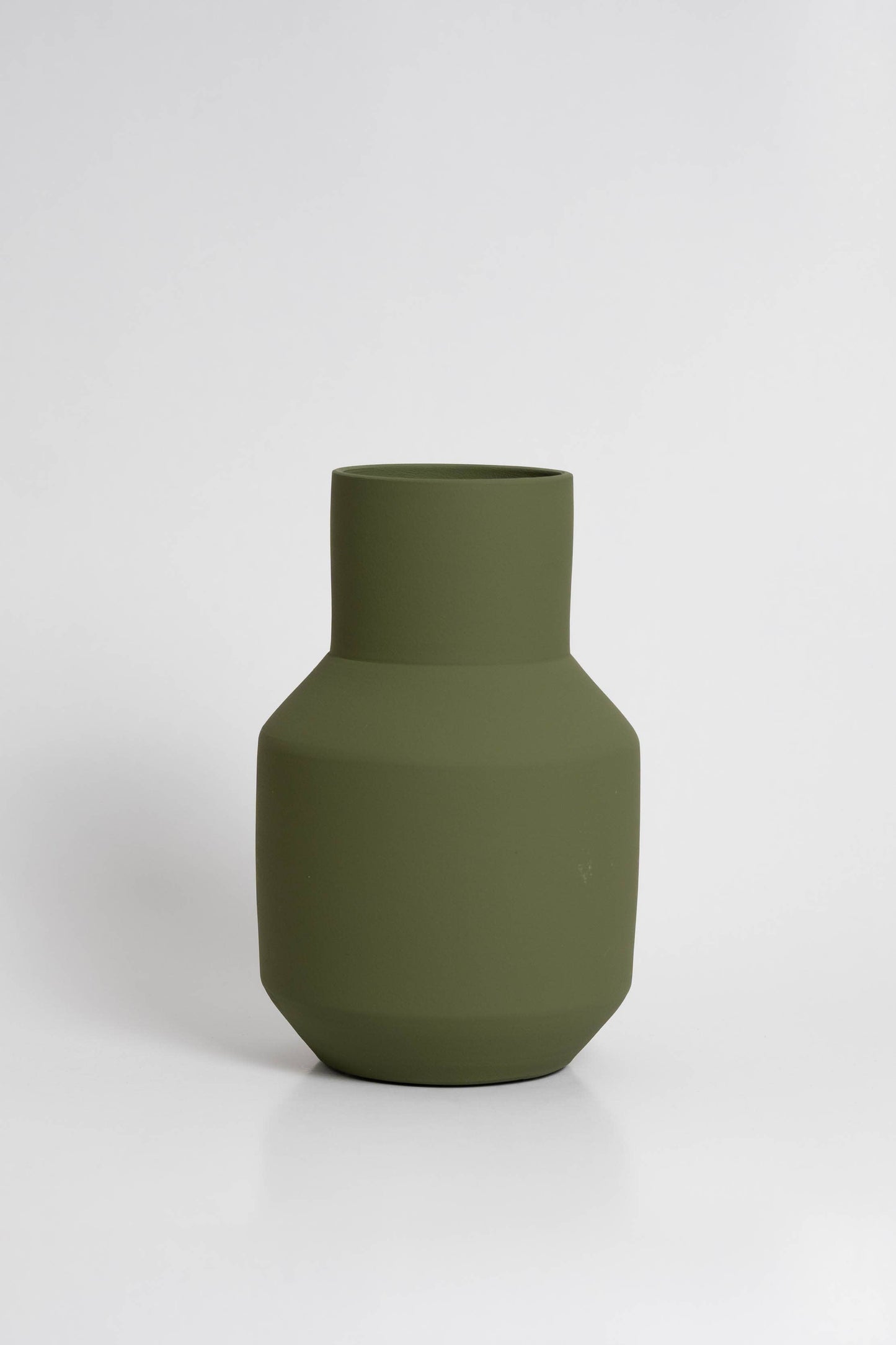 o cactuu - Sado Vase - Olive Green - Ceramic Perfect for dried flowers
