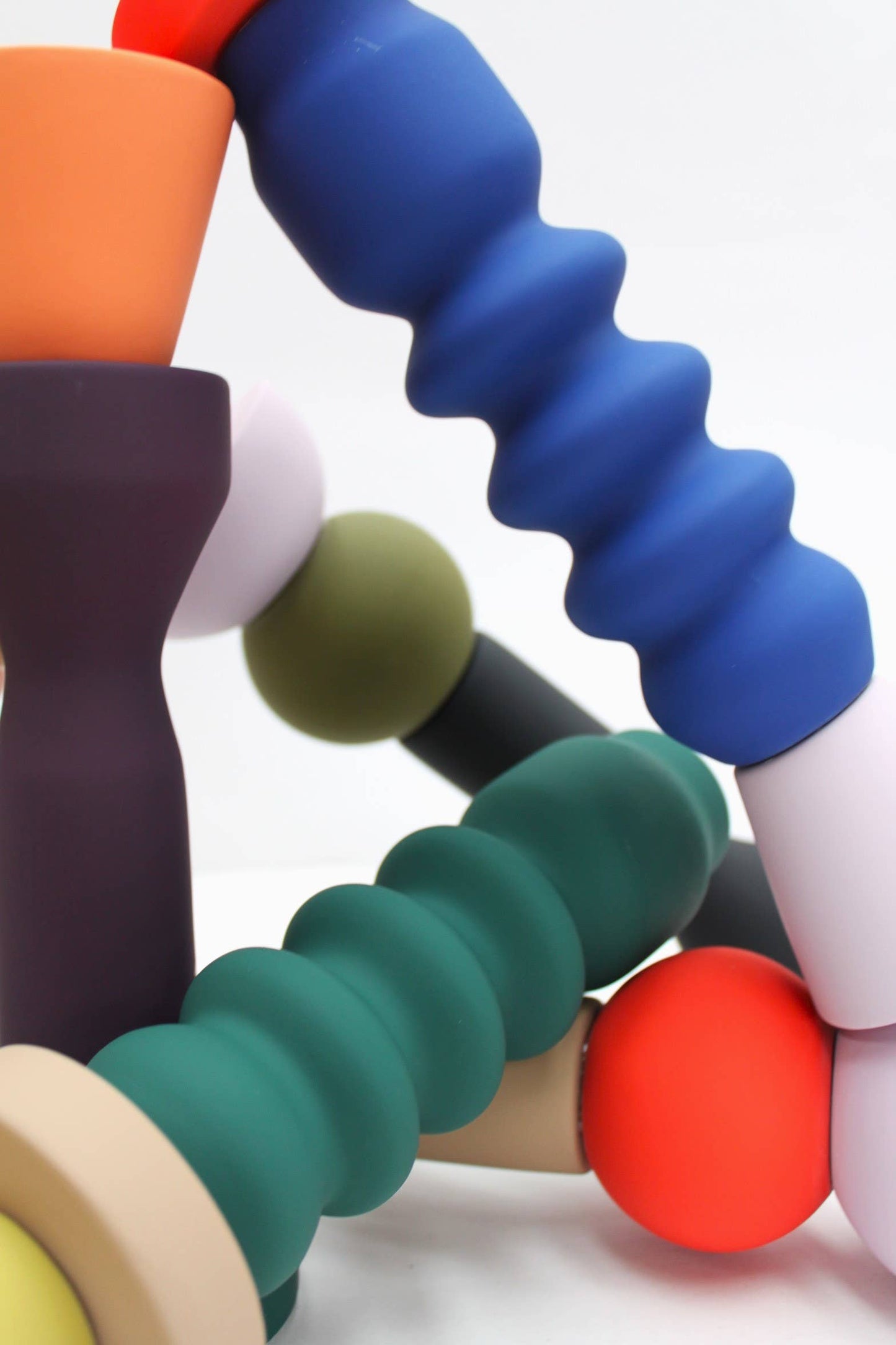 STACKS CANDLESTICK HOLDER | OLIVE | MAEGEN