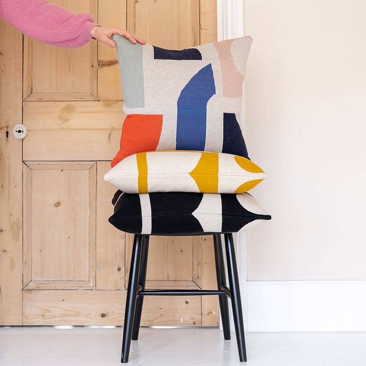 COTTON KNIT CUSHION | BRUTEN MULTI | SOPHIE HOME