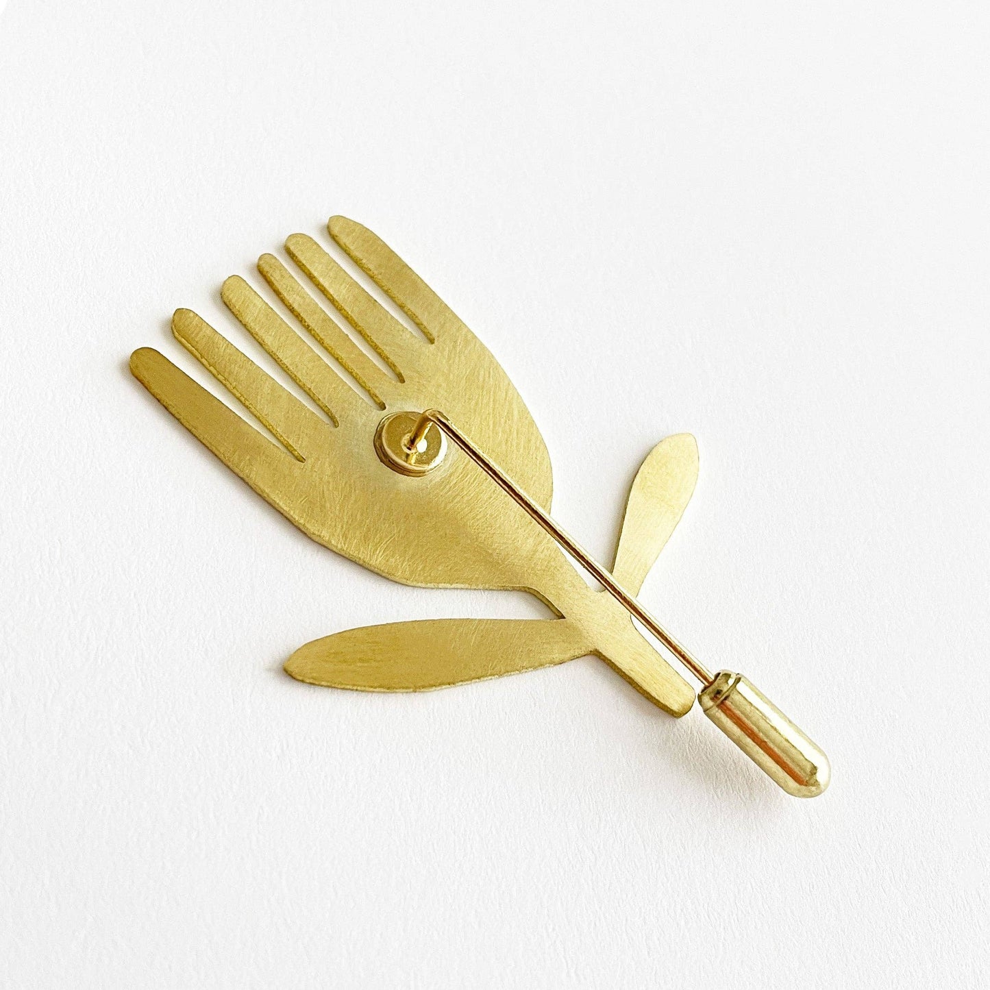 Tom Pigeon - Brass Samphire Pin