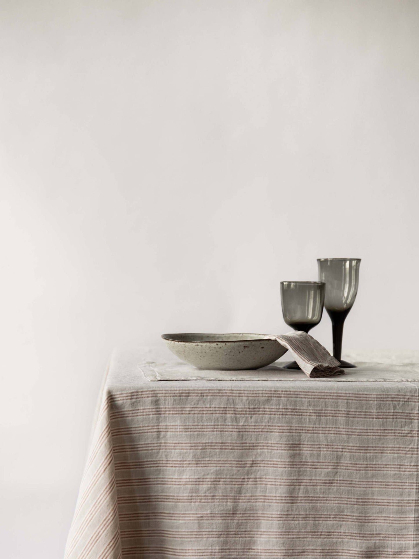 GALETTE WINE GLASS | SMOKE | TELL ME MORE