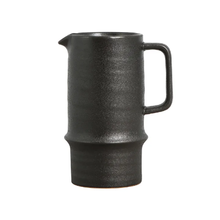 JUG | BLACK | BYON