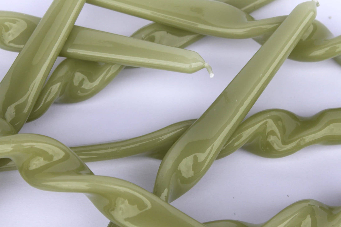 TWIST TAPER CANDLES SET OF 3 | LEAF GREEN | MÆGEN