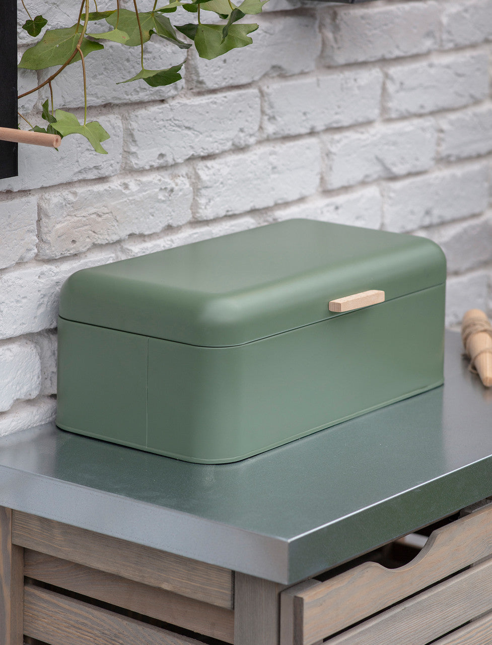 GARDEN TRADING | STORAGE TIN | BREAD BIN | GREEN