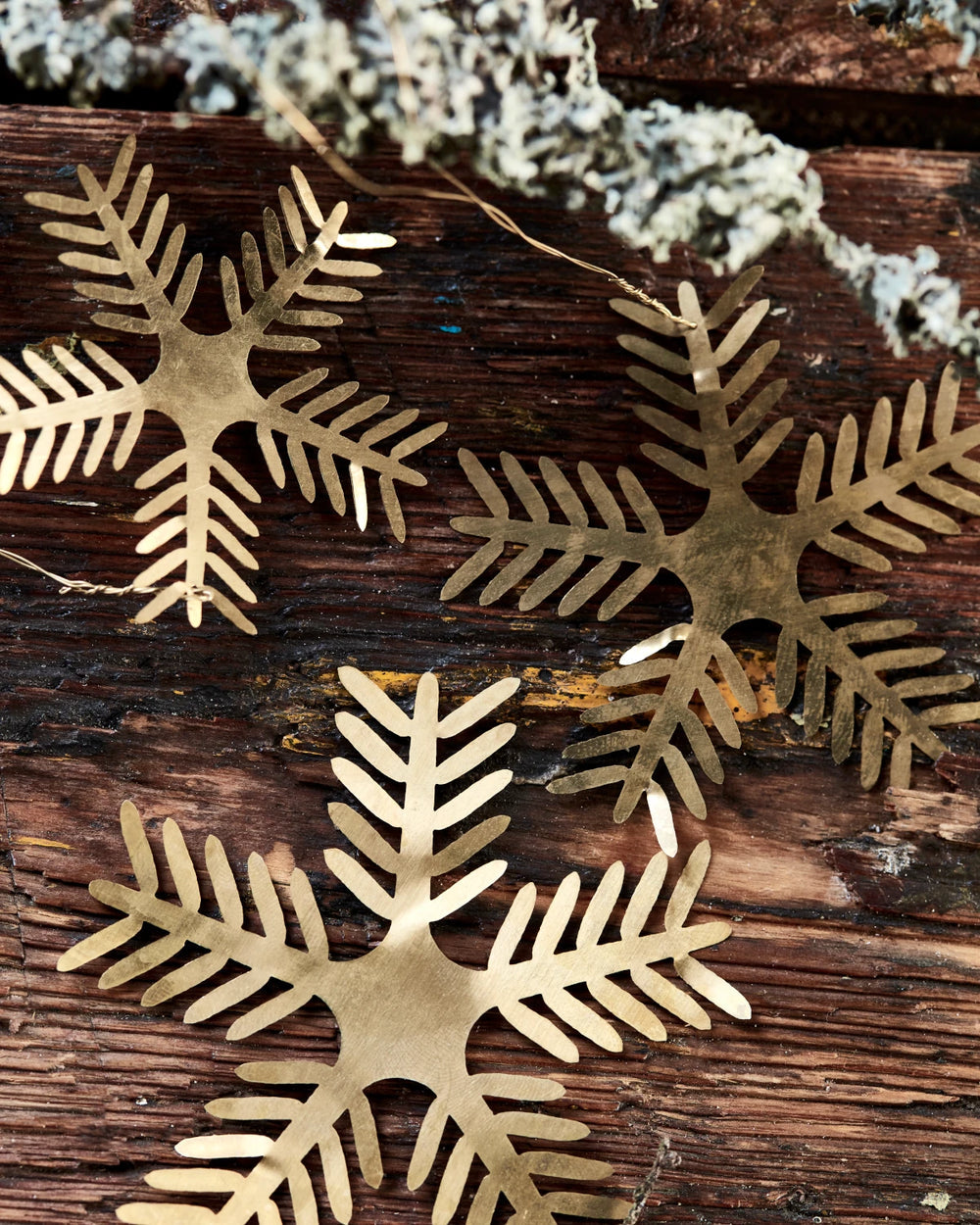 HOUSE DOCTOR SET OF 3 ANTIQUE BRASS LAMET STAR ORNAMENTS