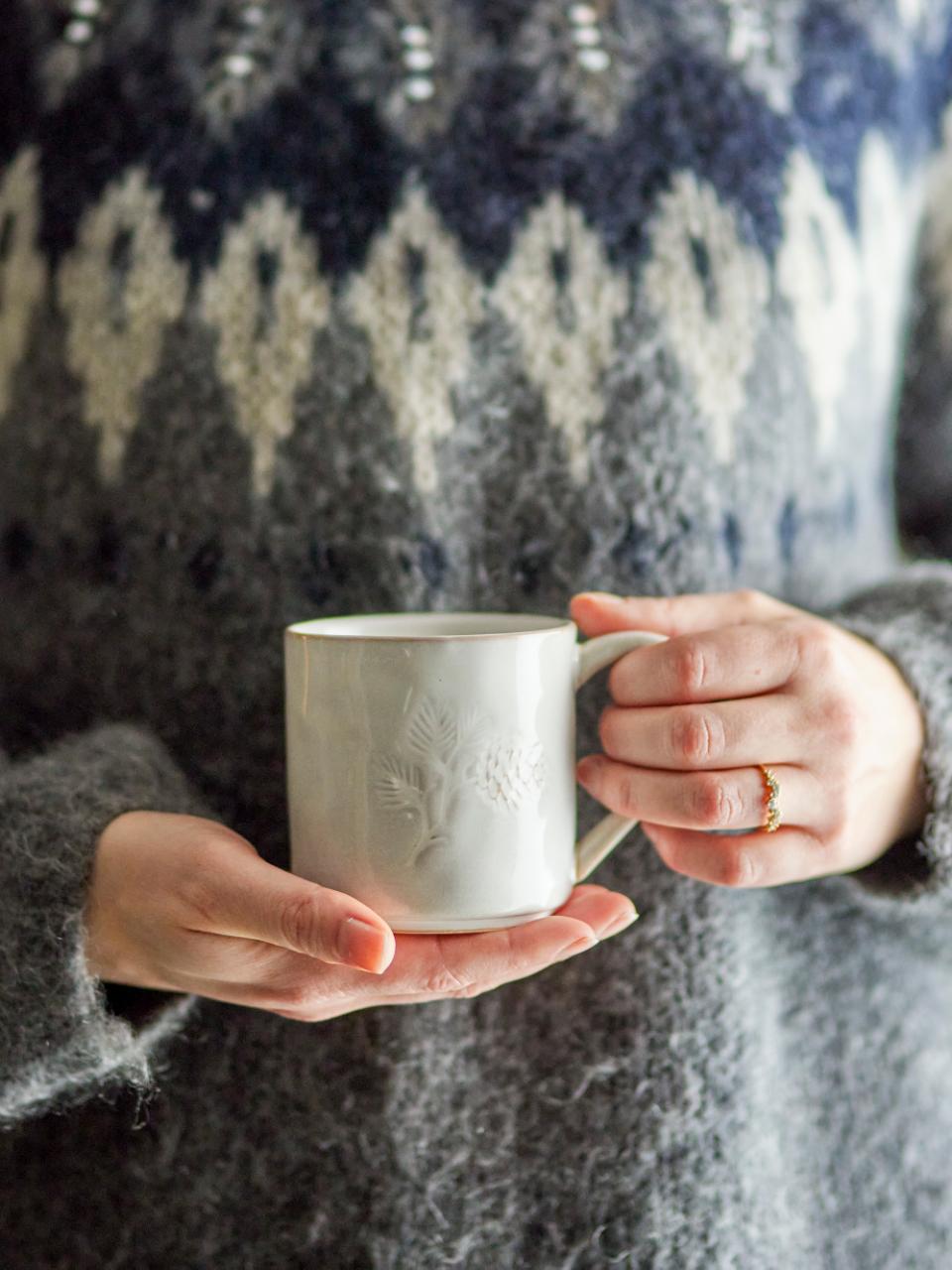 WINTER CUP | NATURAL | PINE CONE | STONEWARE | BLOOMINGVILLE