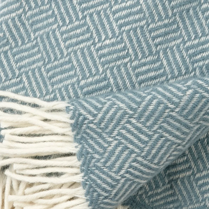 KLIPPAN | THROW | SAMBA | LEAD GREY | 100% LAMBSWOOL