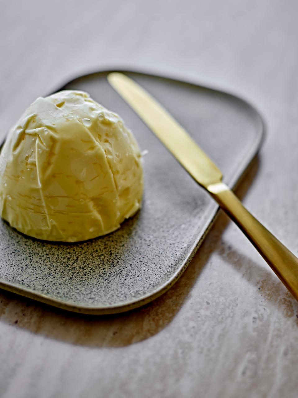 ADDISON PLATE | GREEN | BLOOMINGVILLE