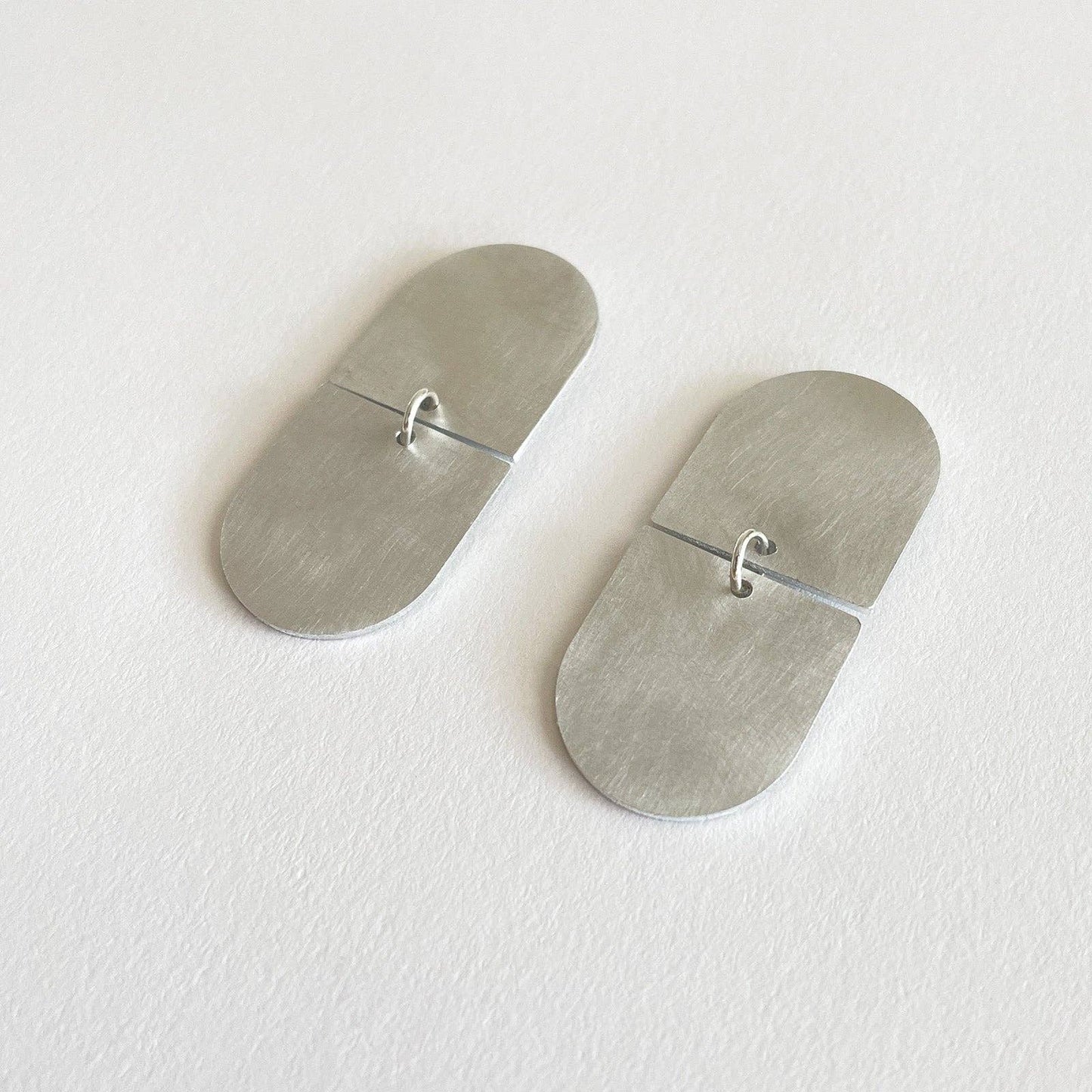 ARC EARRINGS | SIVER ALUMINIUM | TOM PIGEON