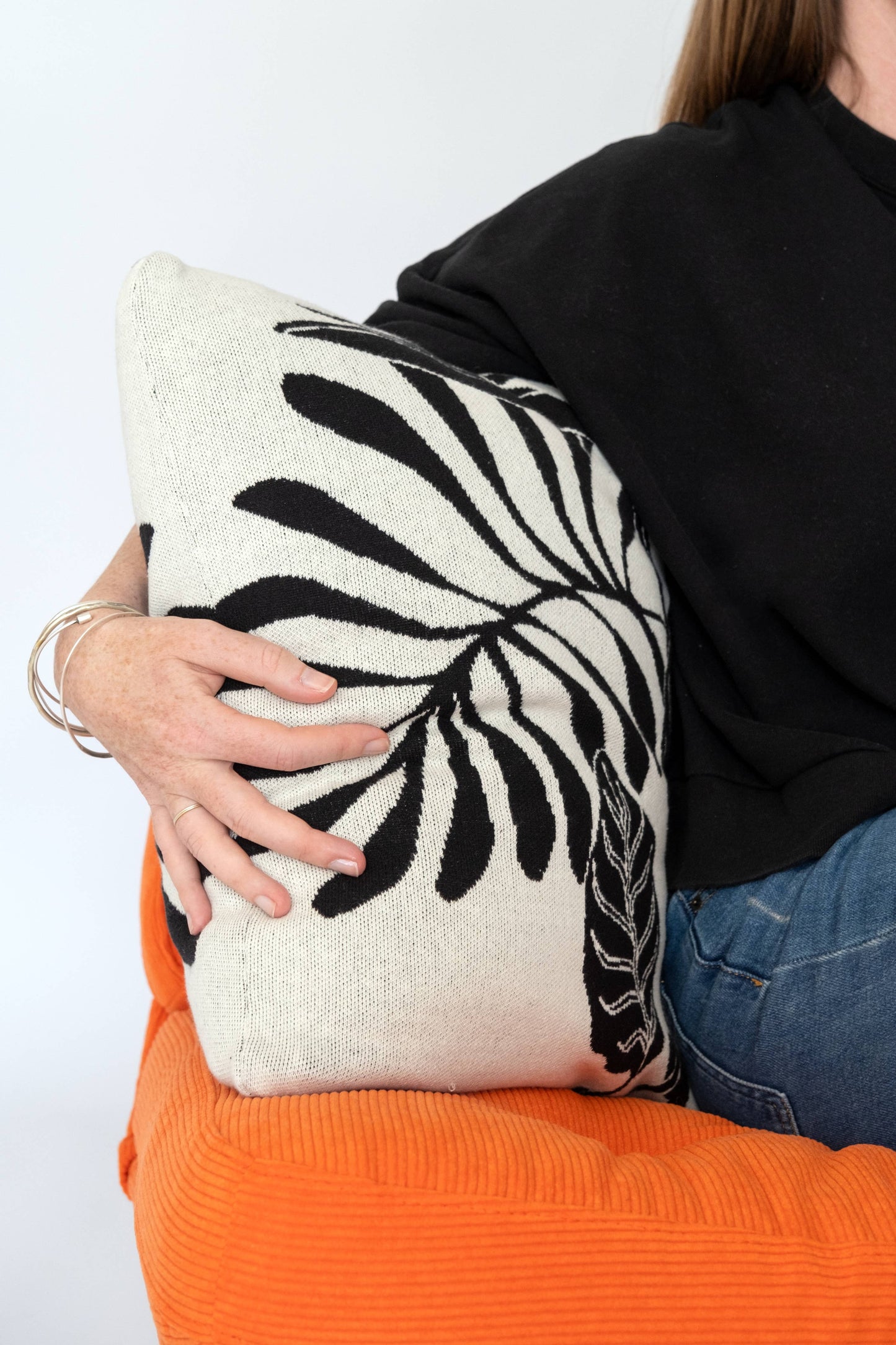 Sophie Home Ltd - Cotton Knit Throw Pillow/Cushion Cover: Leaf Mono