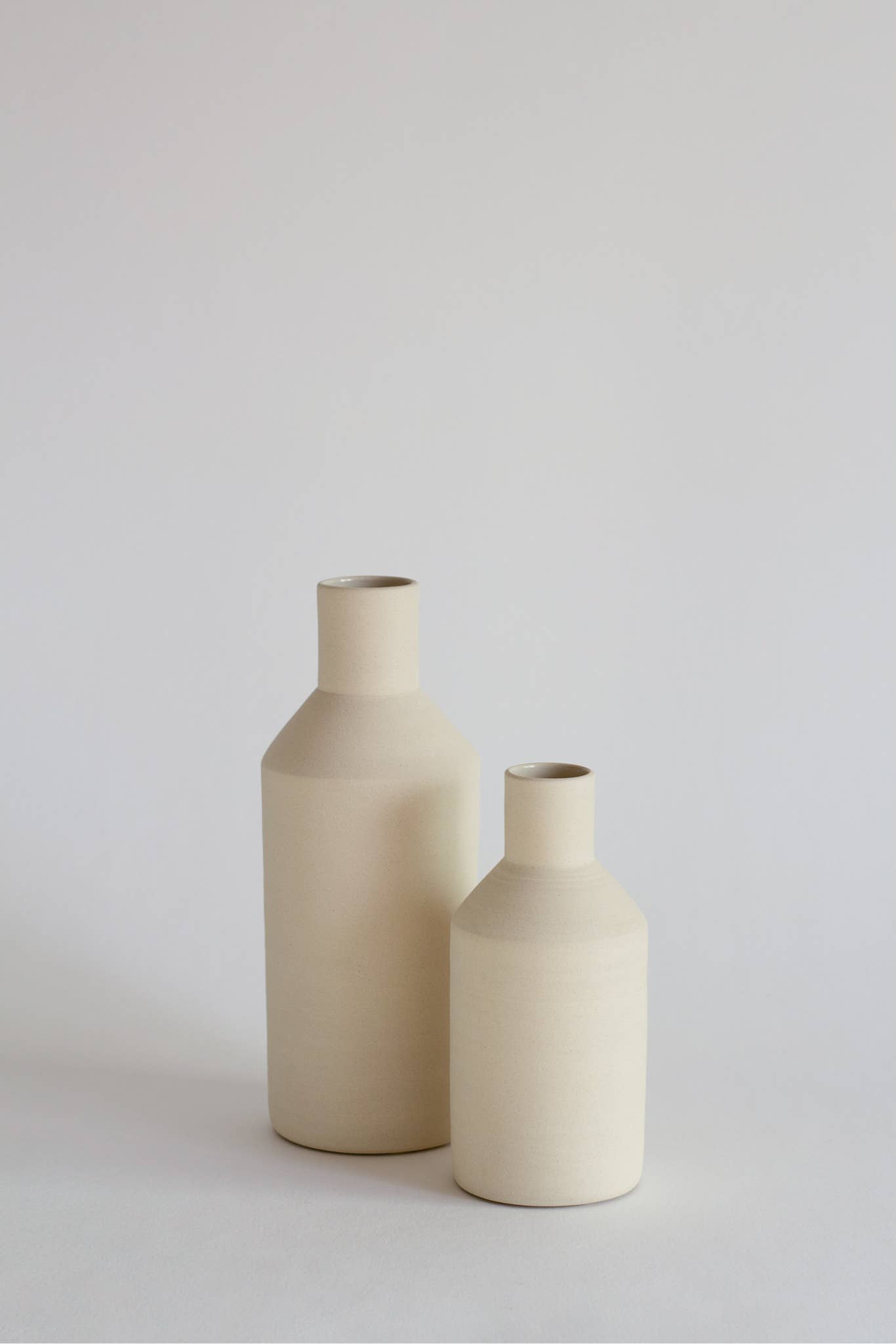 HANDMADE STONEWARE VASE | NATURAL | LARGE | O CACTUU