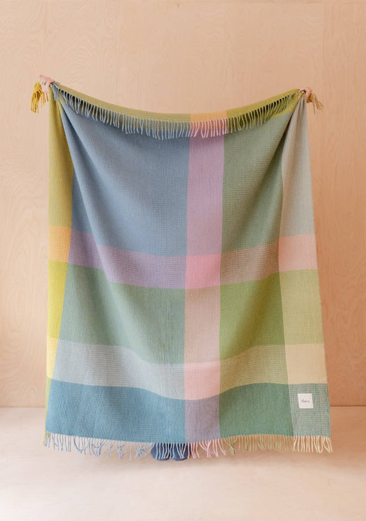TBCo - Recycled Wool Blanket in Green Waffle Block