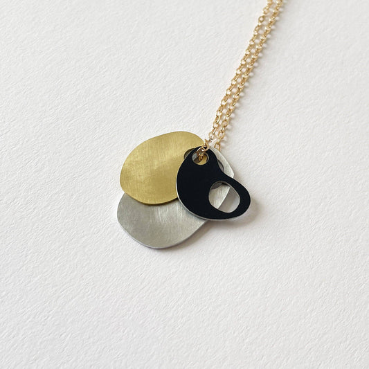 Tom Pigeon - Adder Necklace Black