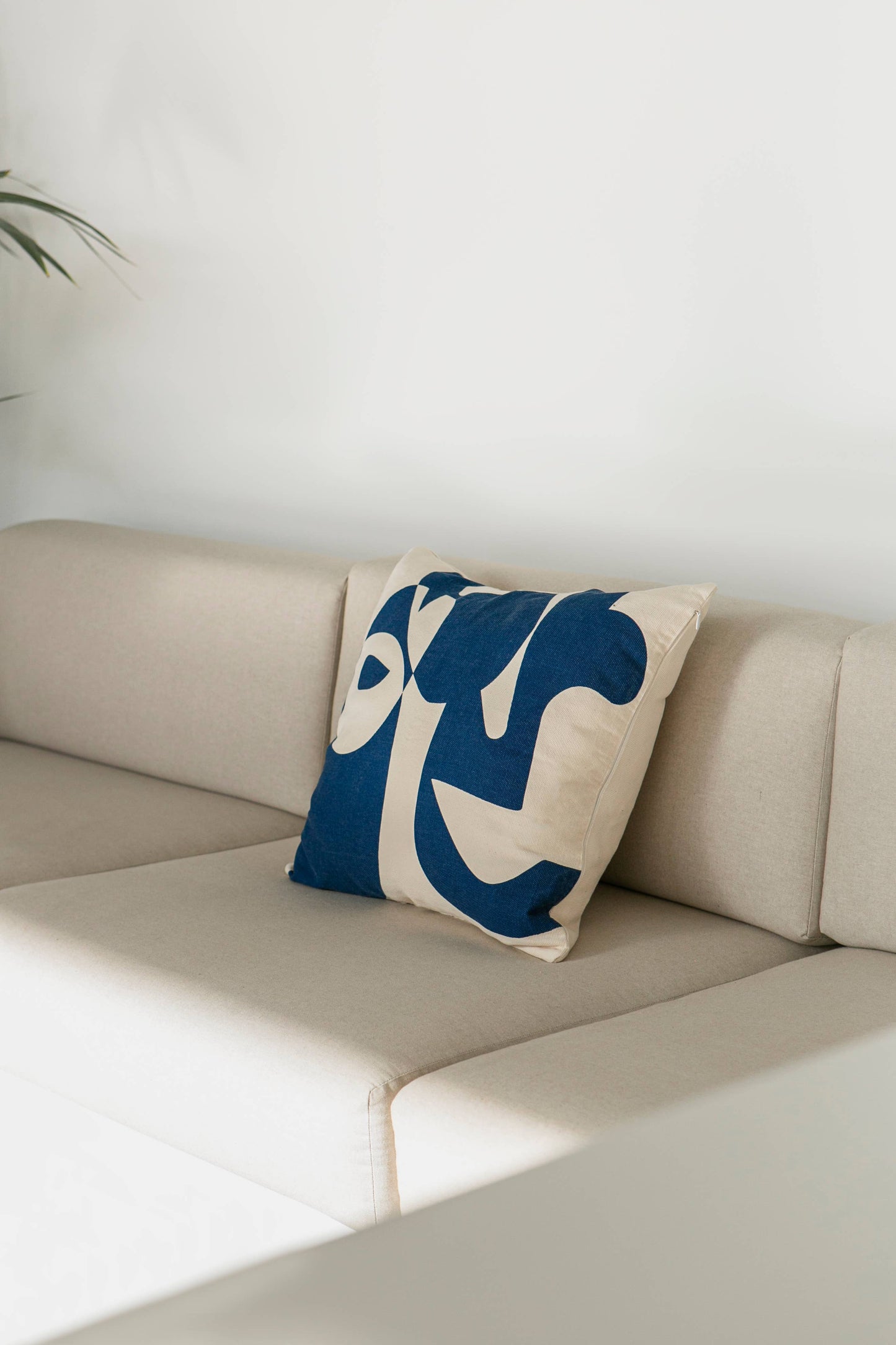 o cactuu - Printed Cushion Cover – Blue - Home decor