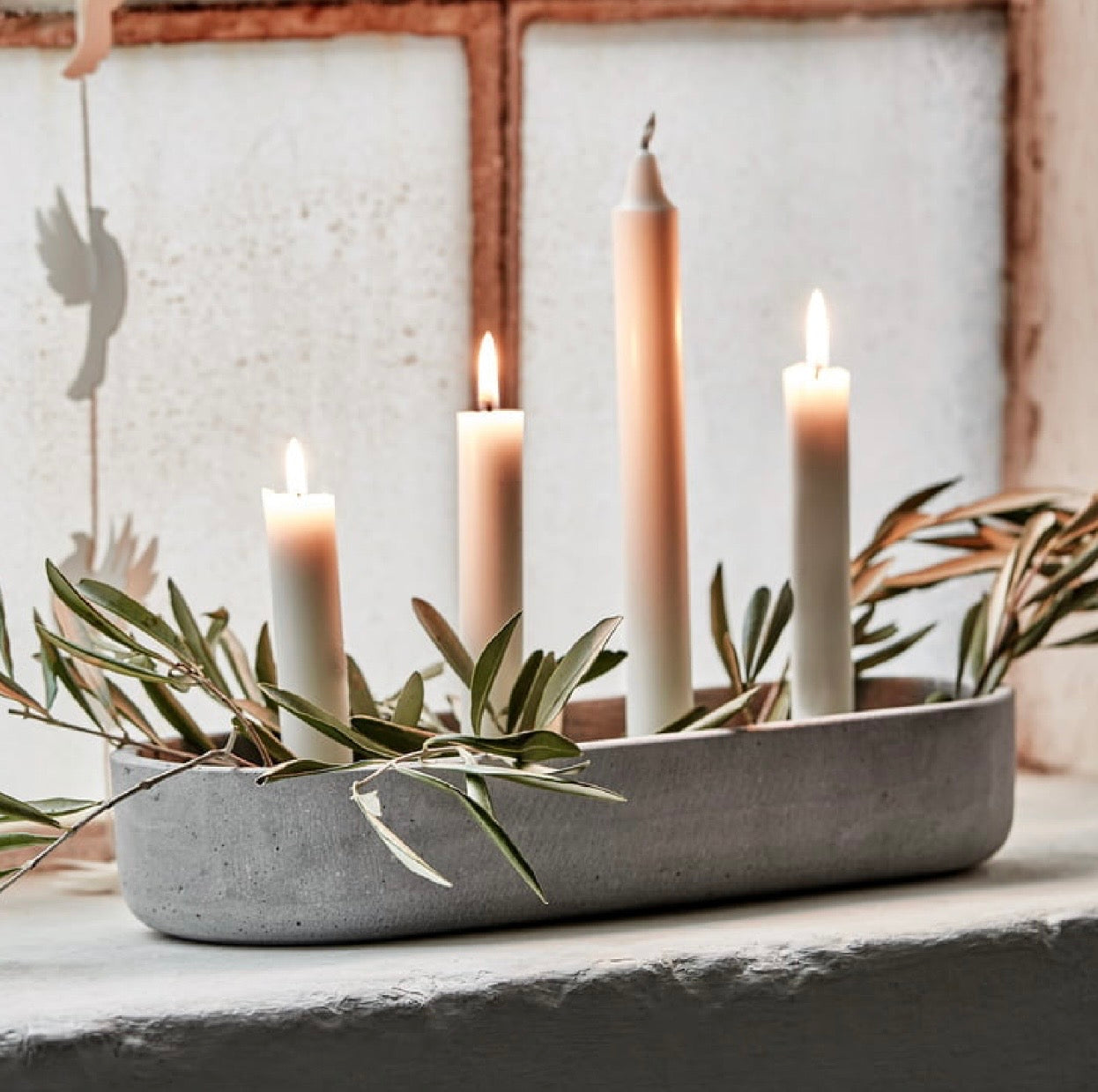 SCANDINAVIAN CHRISTMAS CENTREPIECE WORKSHOP WITH HOLLY GROWS .  13 DECEMBER 4PM - 7PM