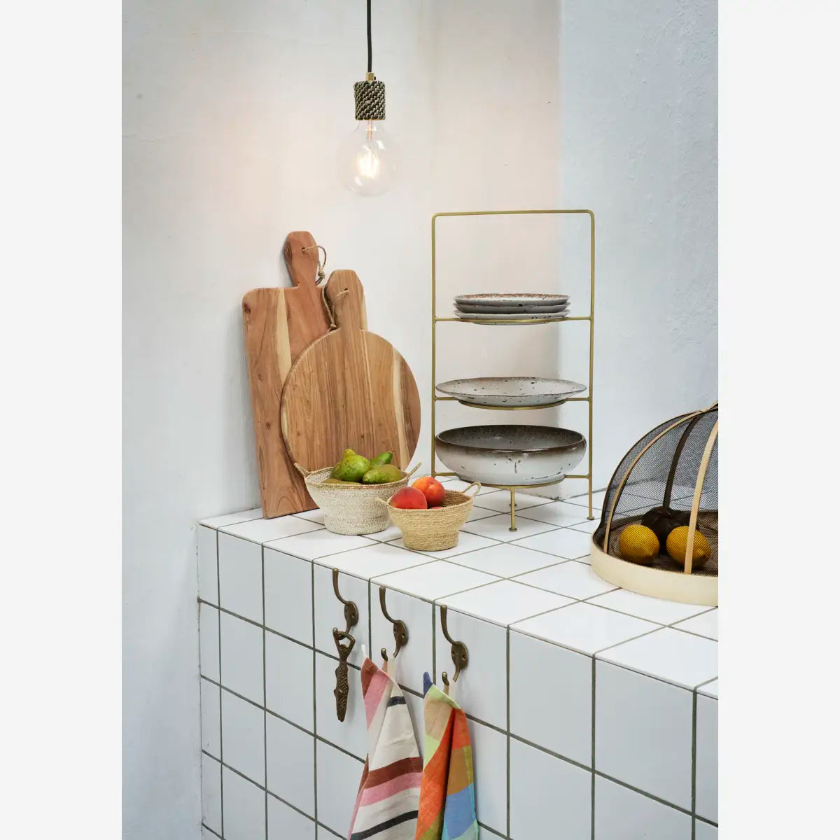 RECTANGULAR WOODEN CHOPPING BOARD |  ACACIA WOOD | MADAM STOLTZ