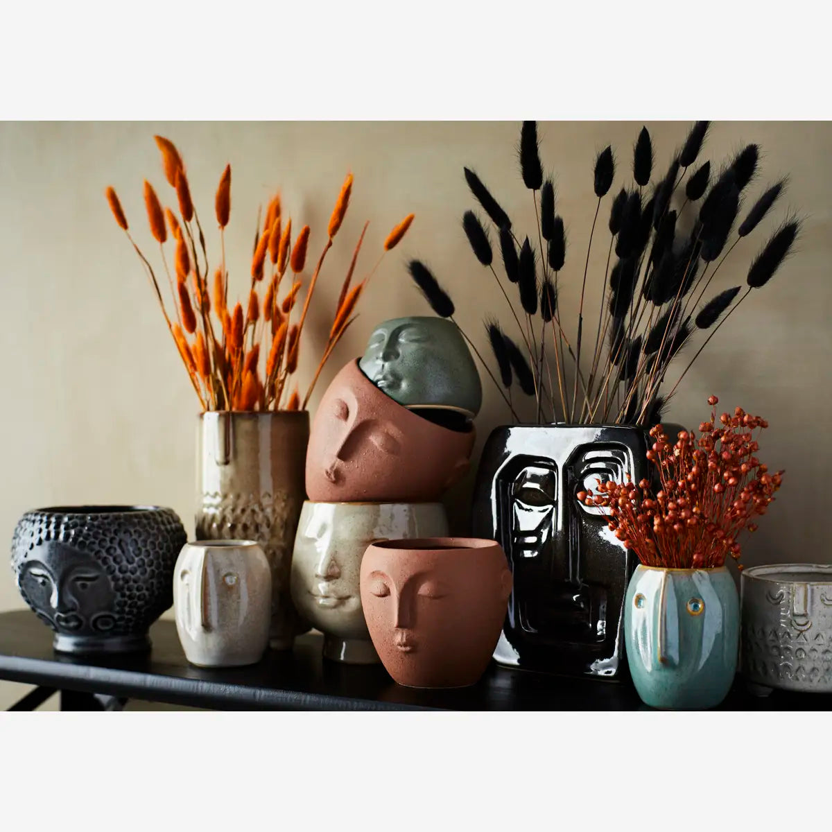 PLANT POT WITH FACE | VARIOUS COLOURS | STONEWARE | MADAM STOLTZ