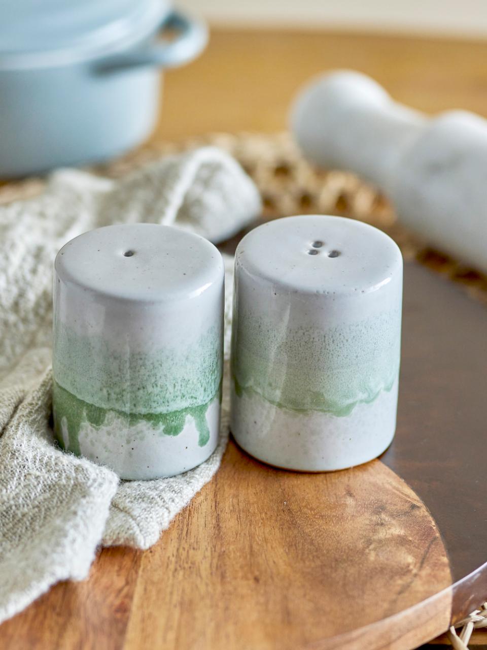 PAULA SALT & PEPPER SHAKER SET| GREEN | STONEWARE | BLOOMINGVILLE