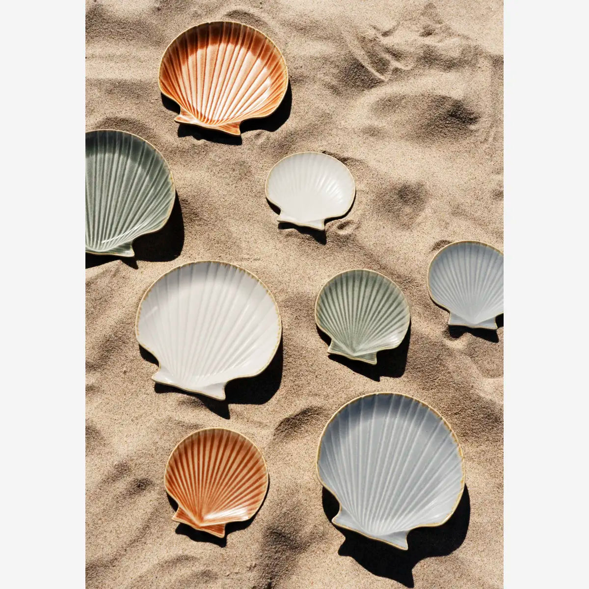 STONEWARE SEA SHELL TRAY | GREEN | MADAM STOLTZ