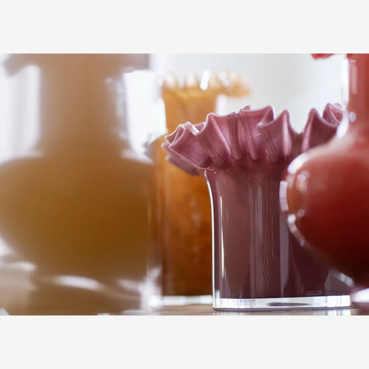 GLASS FLOWER POT | PLUM | MADAM STOLTZ