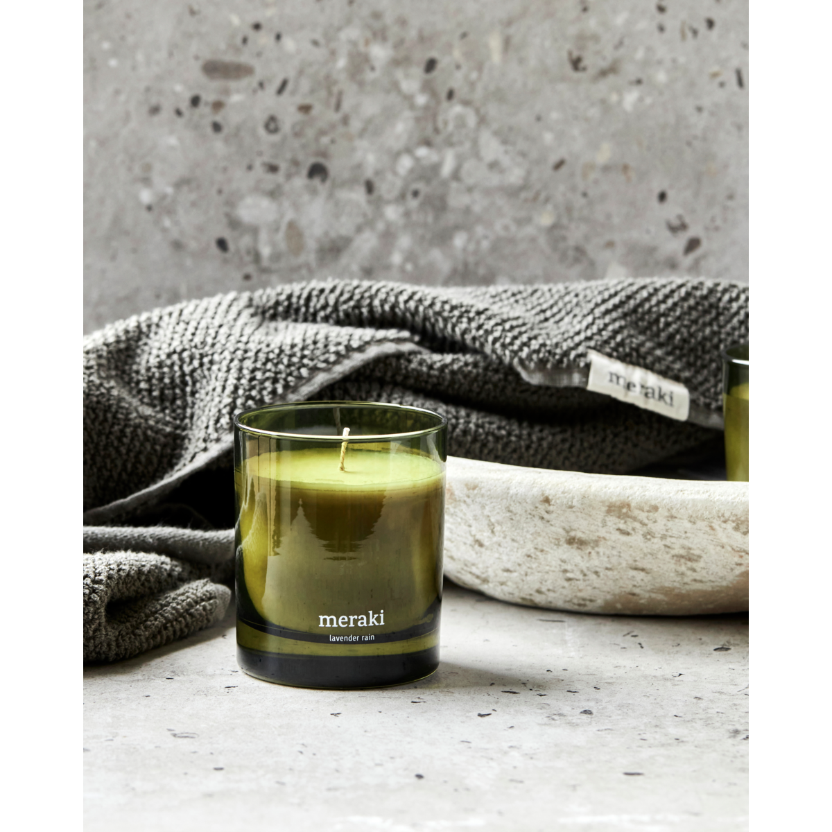 SCENTED CANDLE | LAVENDER RAIN | MERAKI