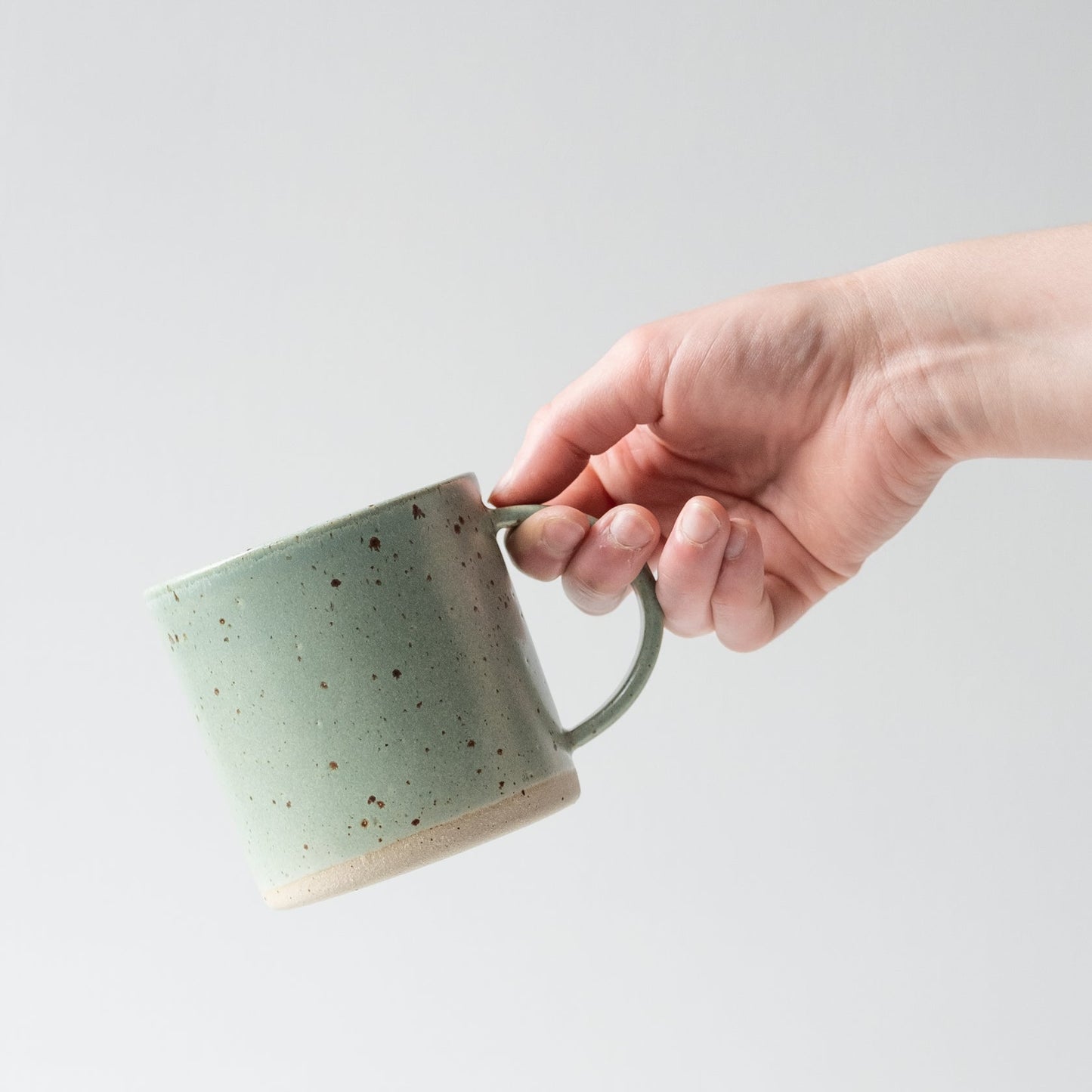 MUG | CELADON SPECKLED | DOR AND TAN