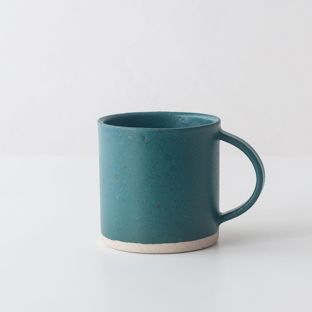 MUG | NORI GREEN SPECKLED | DOR AND TAN