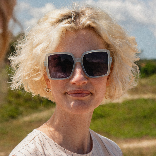 HAVE A LOOK SUNGLASSES | SQUARE XL | DOVE BLUE