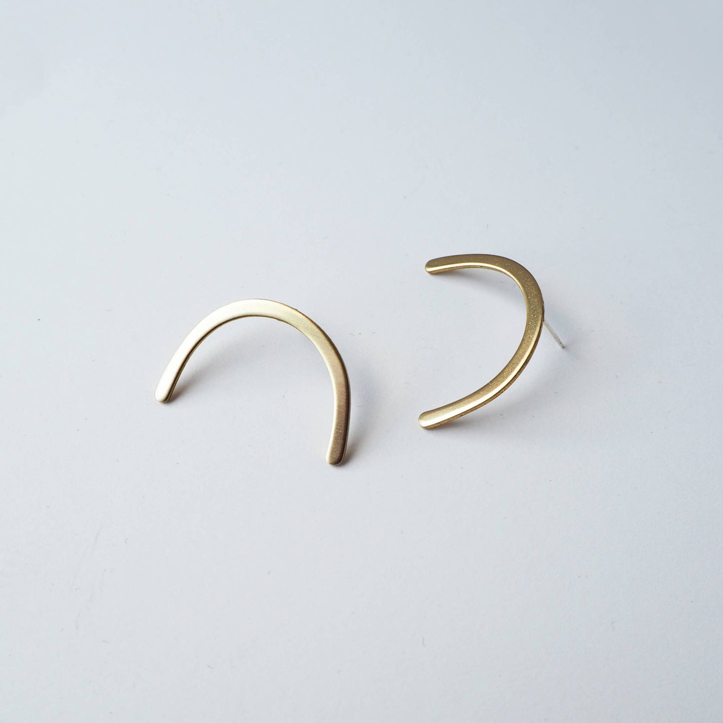 Custom Made - Curve Earrings