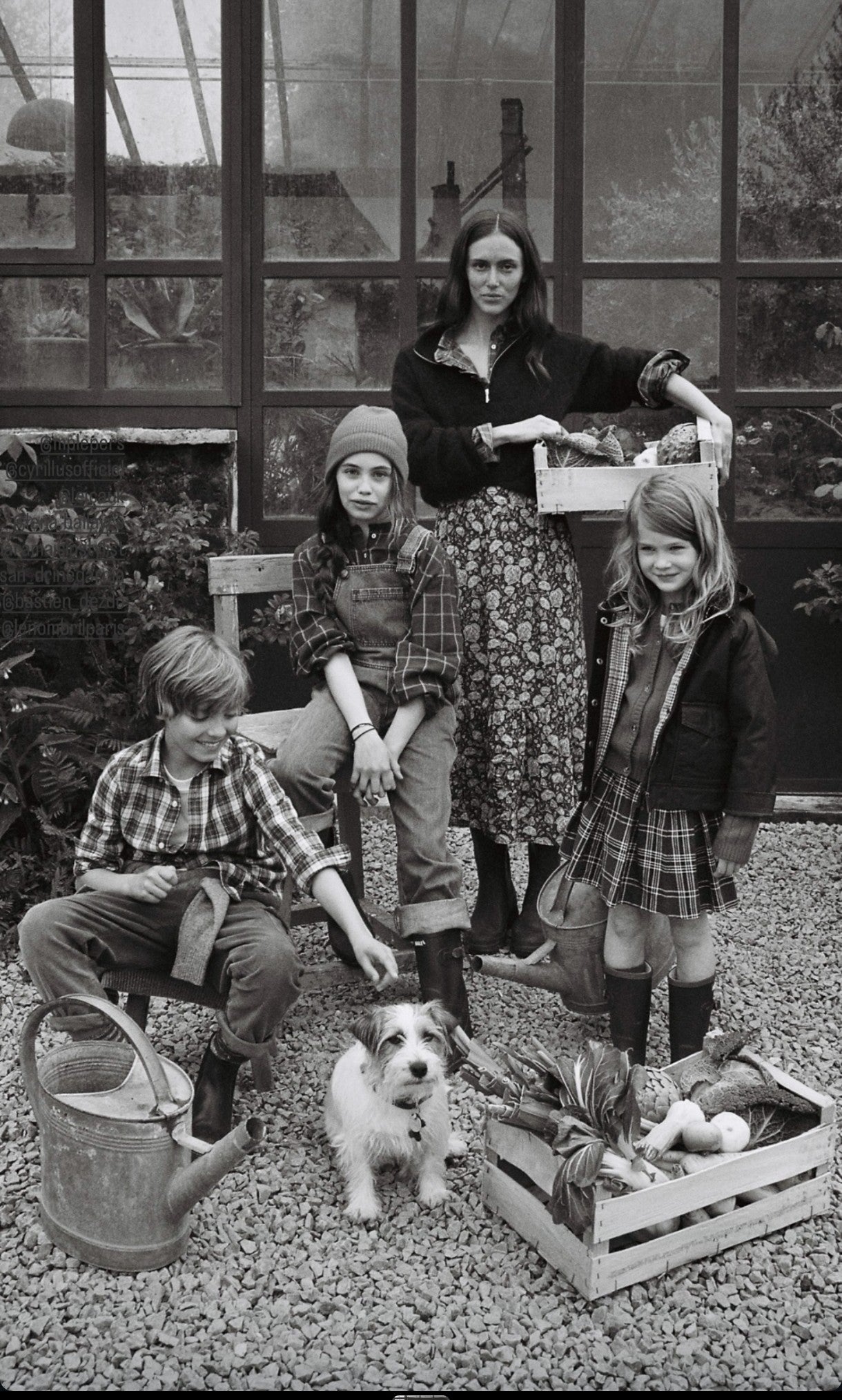 FAMILY PORTRAIT SESSIONS WITH AWARD-WINNING PHOTOGRAPHER NINA DAVIDSON. SATURDAY 21 NOVEMBER (individual bookable slots available )