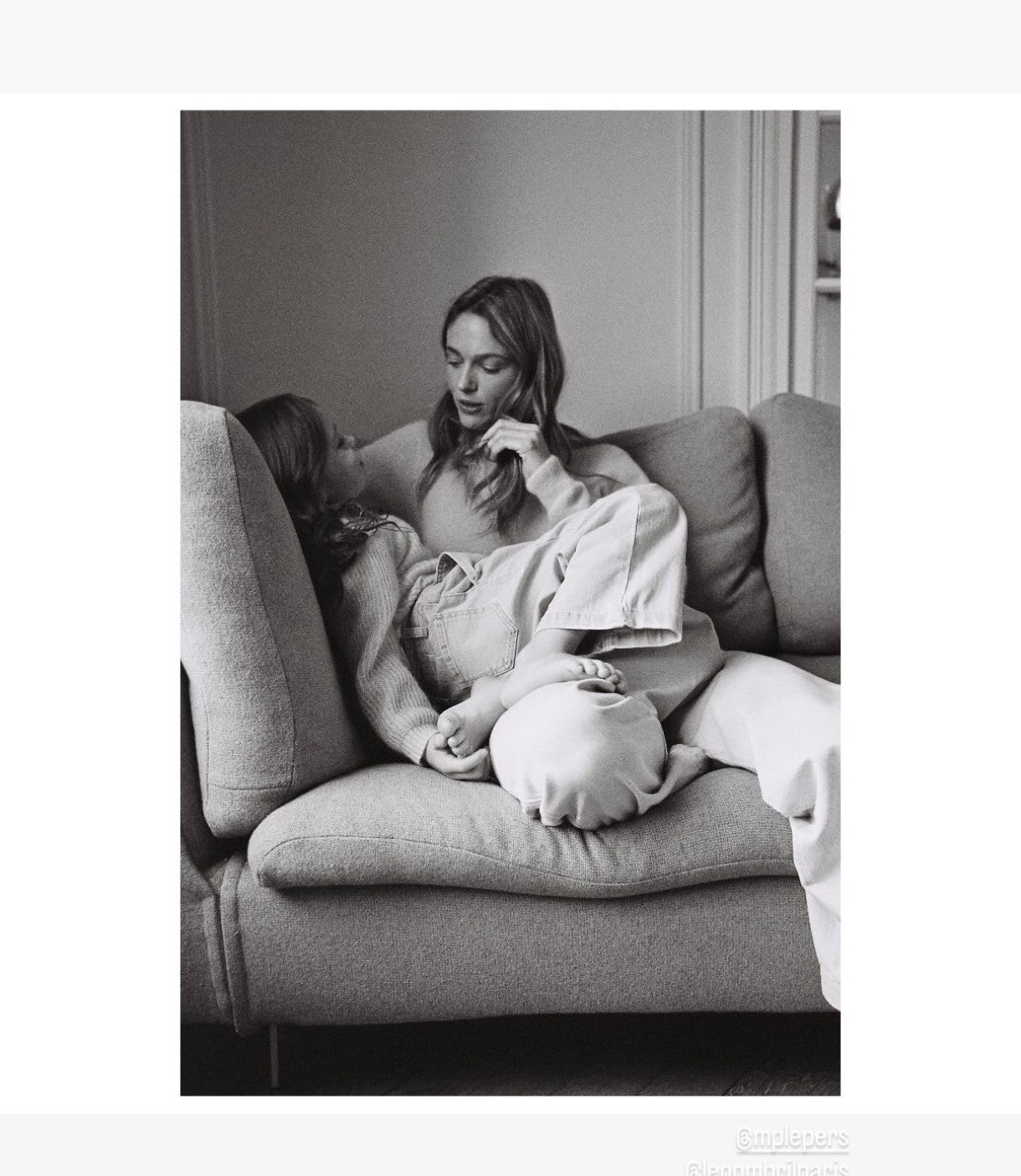 FAMILY PORTRAIT SESSIONS WITH AWARD-WINNING PHOTOGRAPHER NINA DAVIDSON. SATURDAY 21 NOVEMBER (individual bookable slots available )