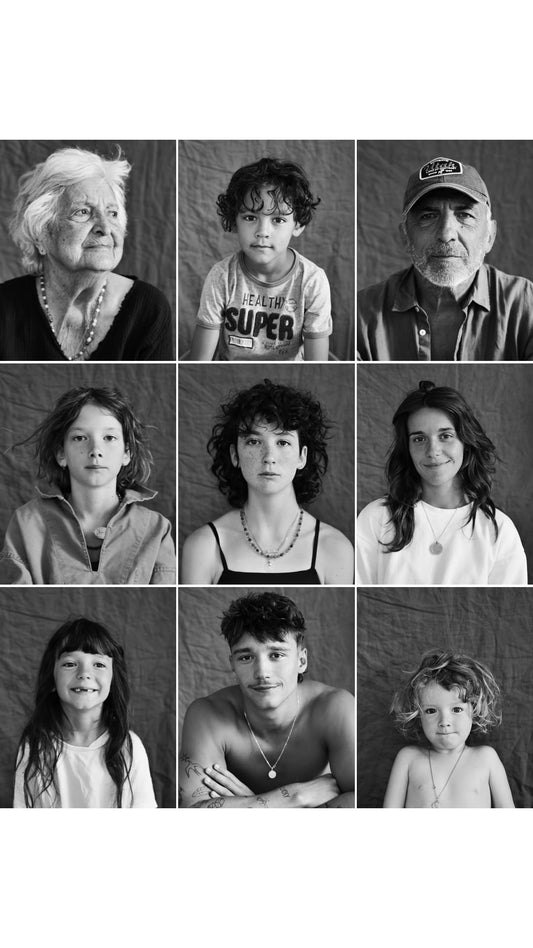 FAMILY PORTRAIT SESSIONS WITH AWARD-WINNING PHOTOGRAPHER NINA DAVIDSON. SATURDAY 21 NOVEMBER (individual bookable slots available )
